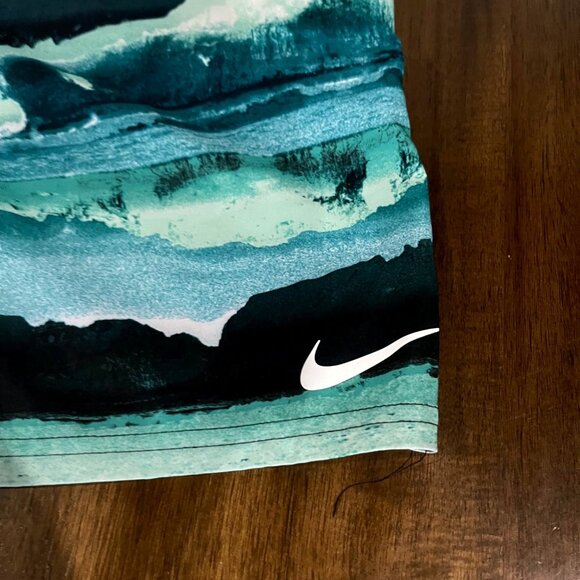 Nike Mens XL Printed Swim Shorts Polyester Elastane Blend - Picture 2 of 7